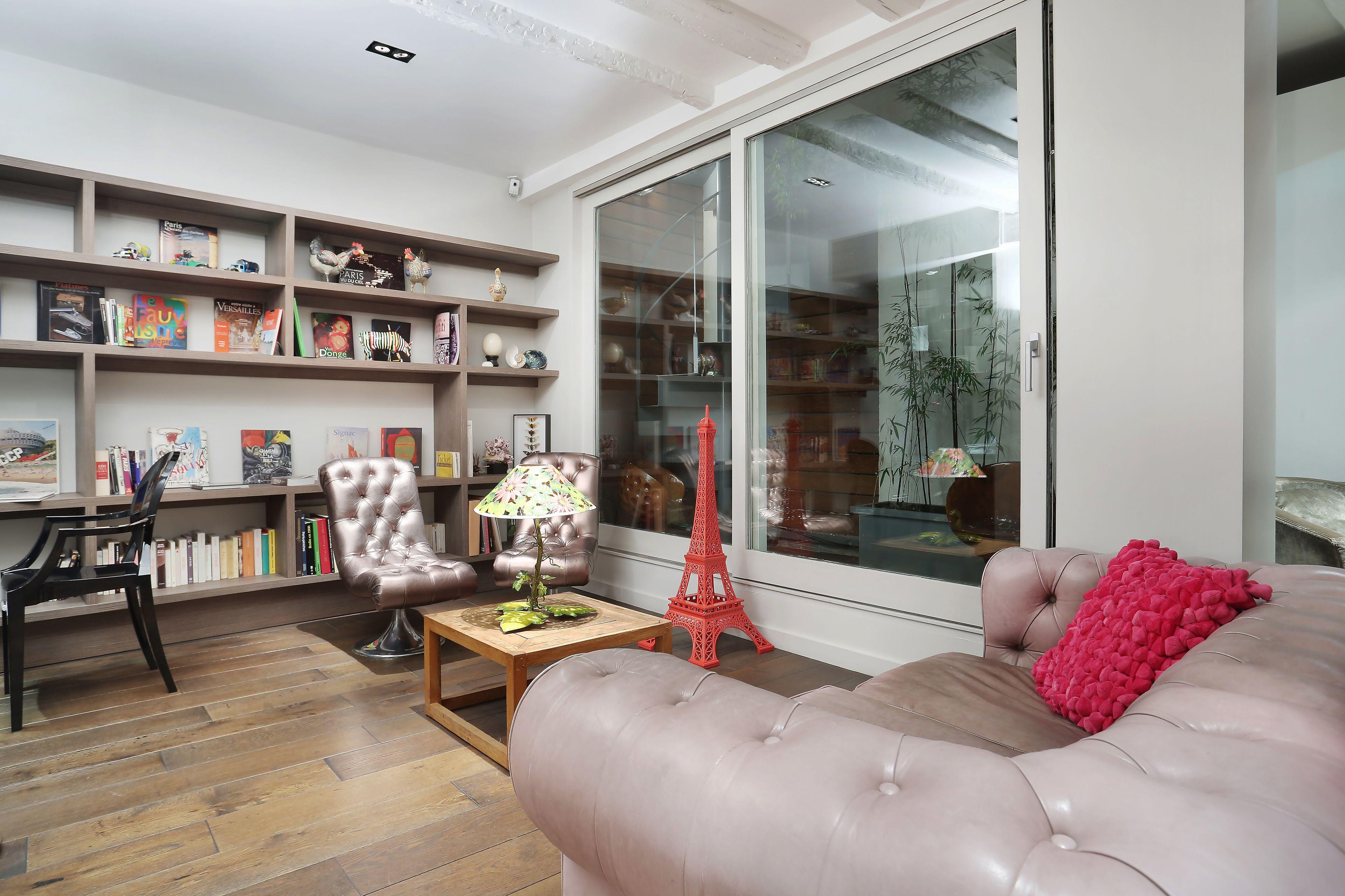 De Notre-dame Hotel 3*