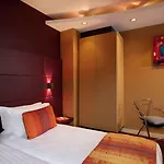 De Notre-dame Hotel 3*
