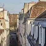 Hotel De Notre-dame 3*