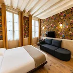 Hotel De Notre-dame Paris