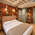Hotel De Notre-dame 3*
