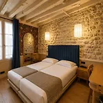 Hotel De Notre-dame Paris