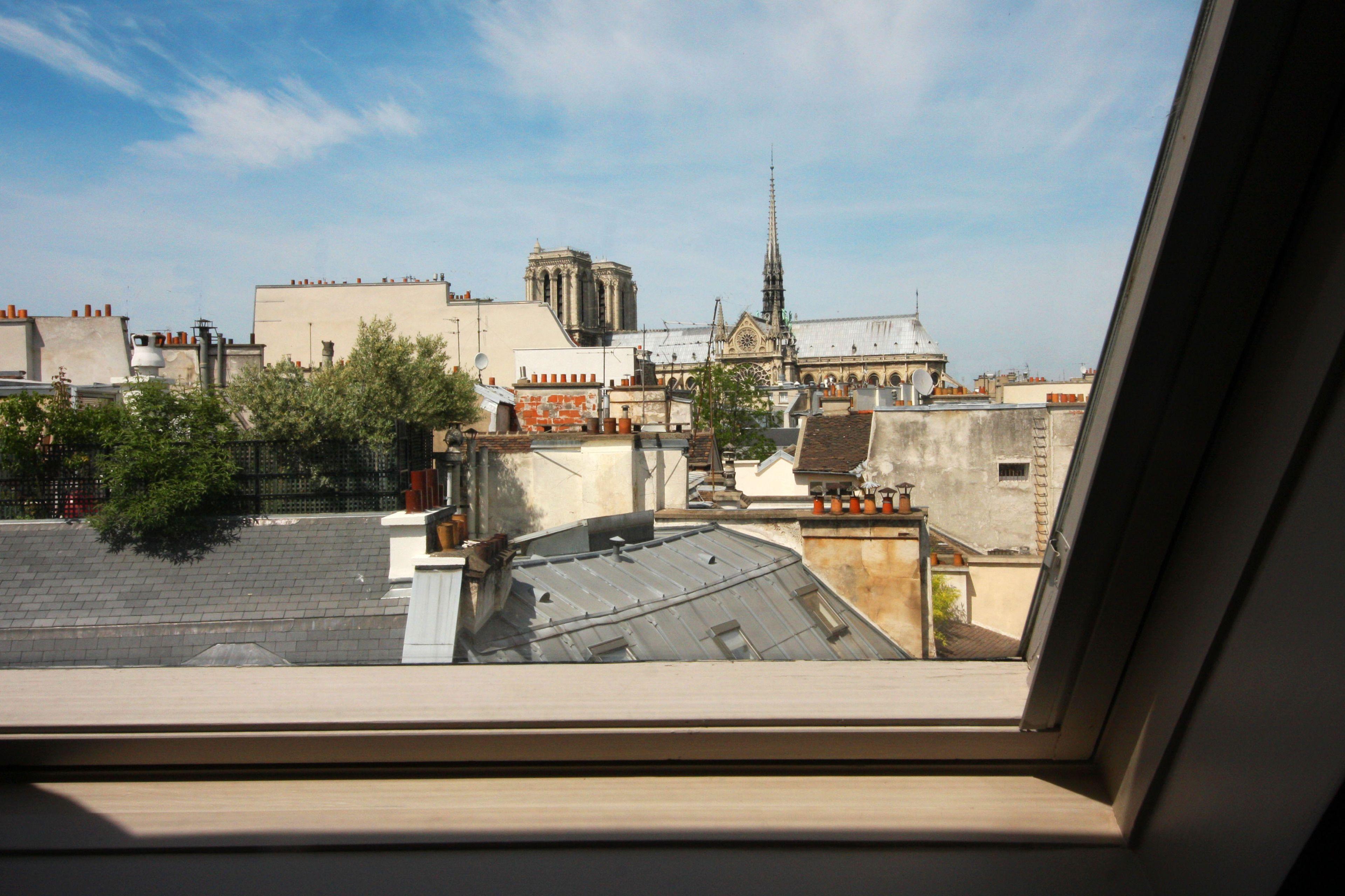 De Notre-dame 3* Paris